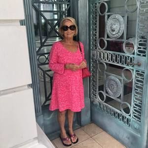 Meet your Posher, Cynthia